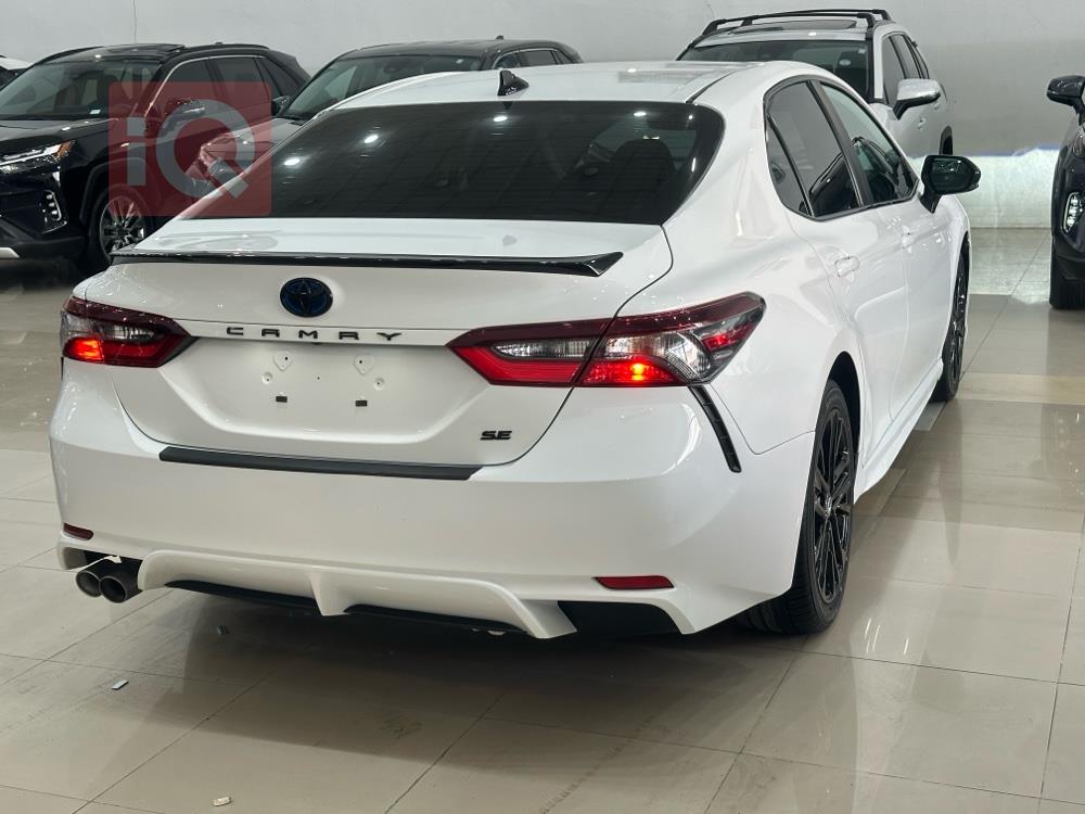 تۆیۆتا کامری